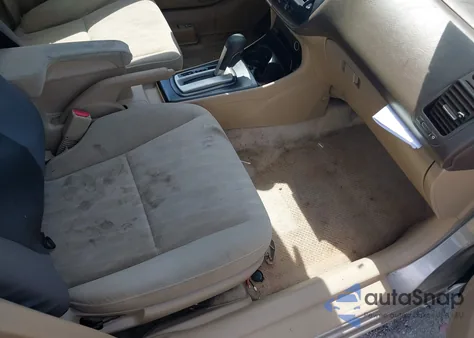 2004 Honda Civic Lx from USA, damaged, VIN 2HGES16524H640304